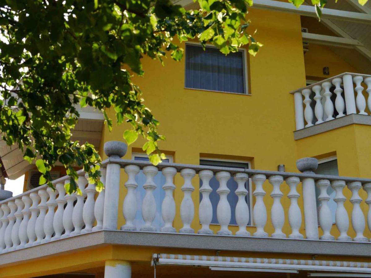 Apartments In Alsopahok/Balaton 27597 Exterior foto